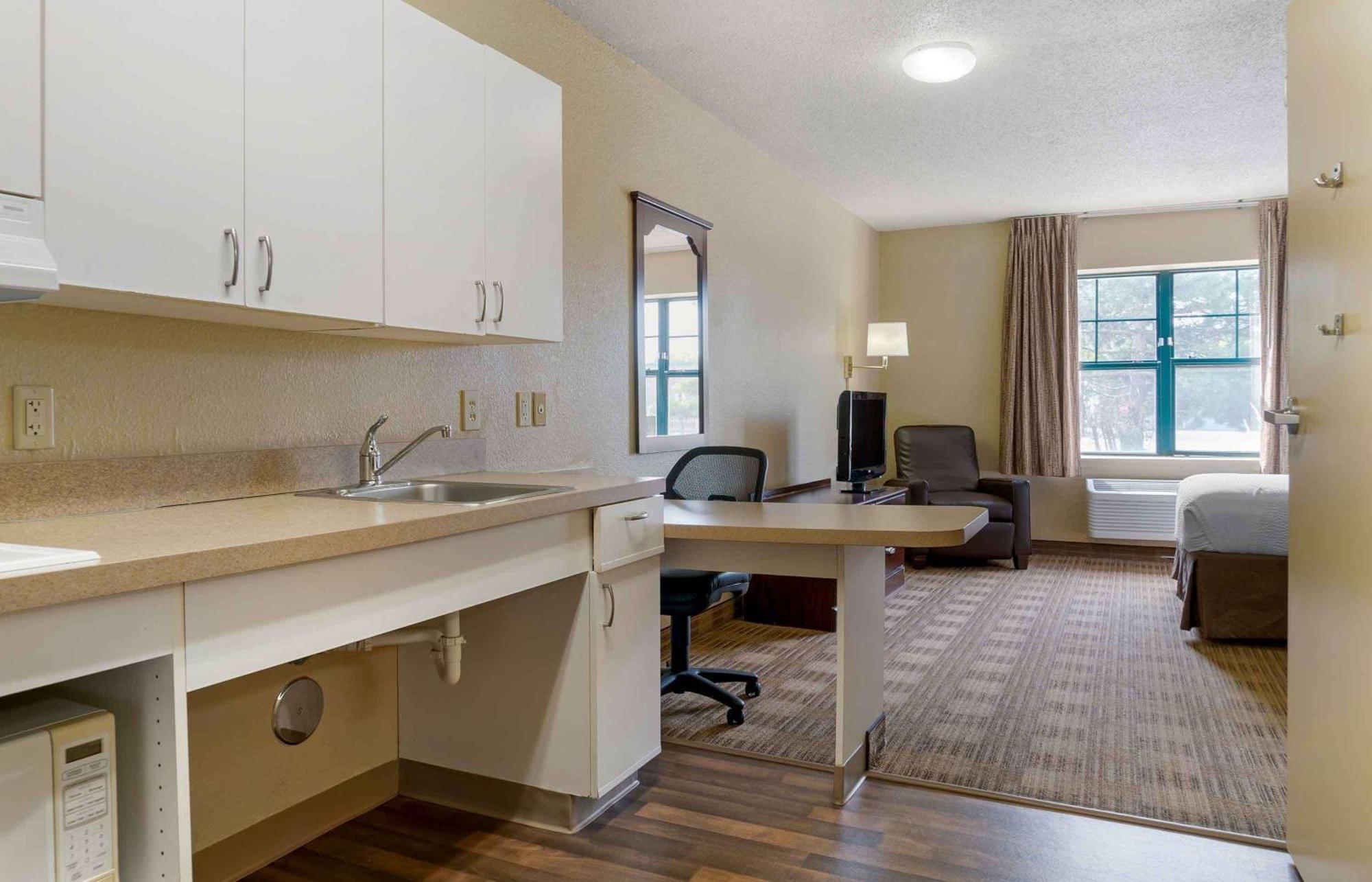 Extended Stay America Suites - Portland - Beaverton Hillsboro - Eider Ct Exterior photo